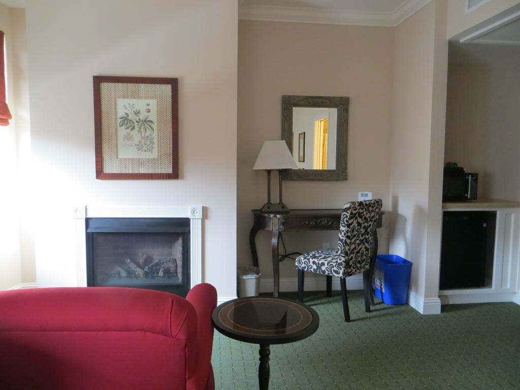 The Monterey Hotel Exterior foto